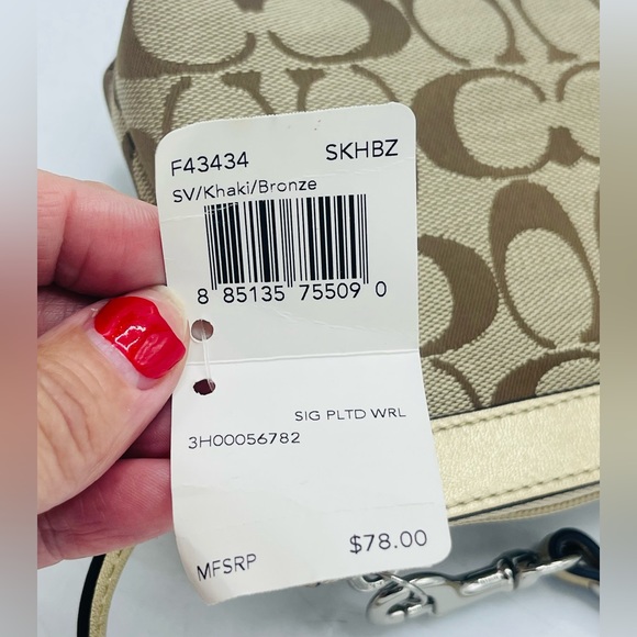 COACH SIGNATURE COLLECTION JACQUARD WRISTLET WITH LOGO CHARM  IN KHALI & BRONZE - Picture 15 of 15